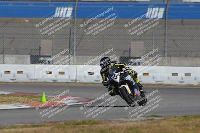 media/Nov-26-2022-Fastrack Riders (Sat) [[b001e85eef]]/Level 2/Session 3 Outside Turn 9/